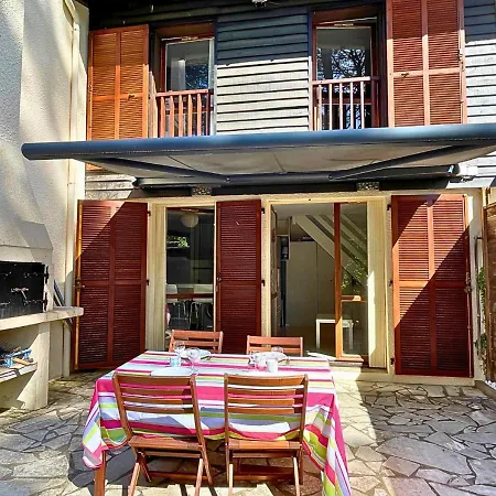 Sylviculteurs - Charmante Patio Renovee Apartment *