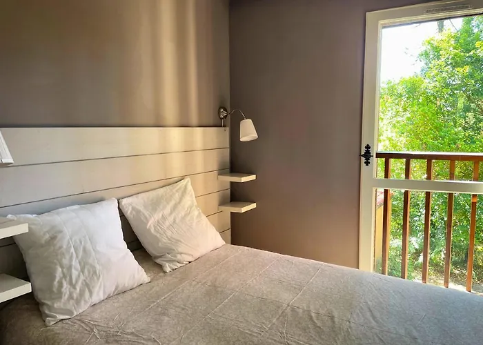 Sylviculteurs - Charmante Patio Rénovée Apartamento *